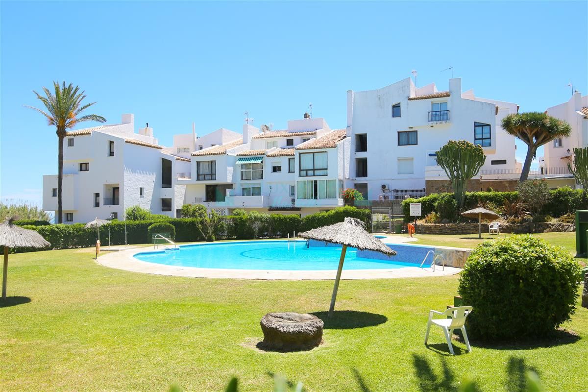 Town House for rent in Estepona