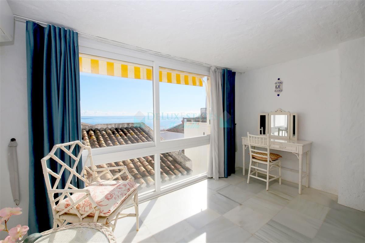 Town House for rent in Estepona
