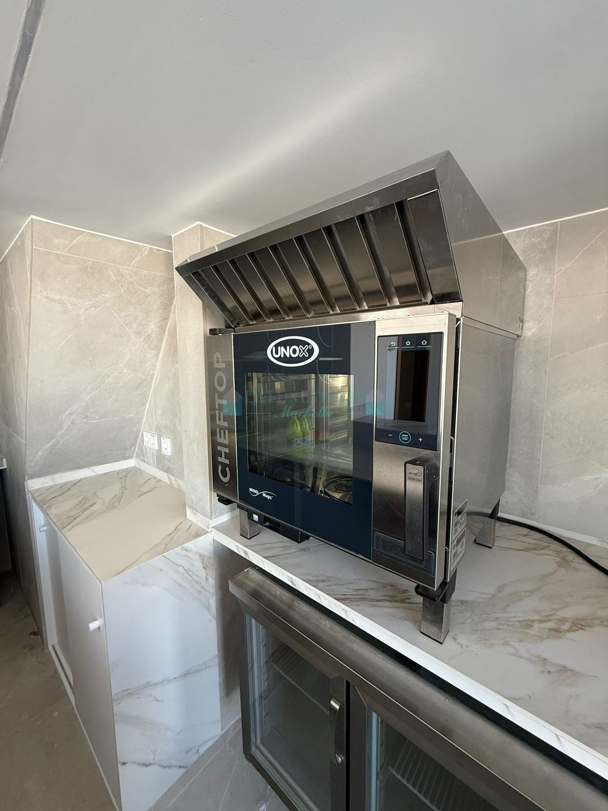 Bar for sale in Estepona