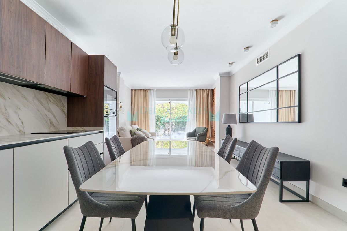 Apartamento Planta Baja en venta en San Pedro de Alcantara