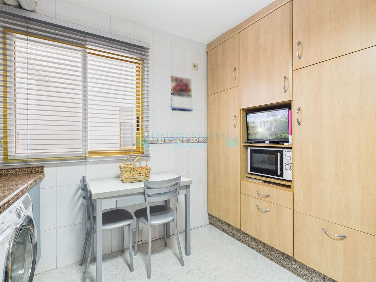 Apartamento en venta en Estepona