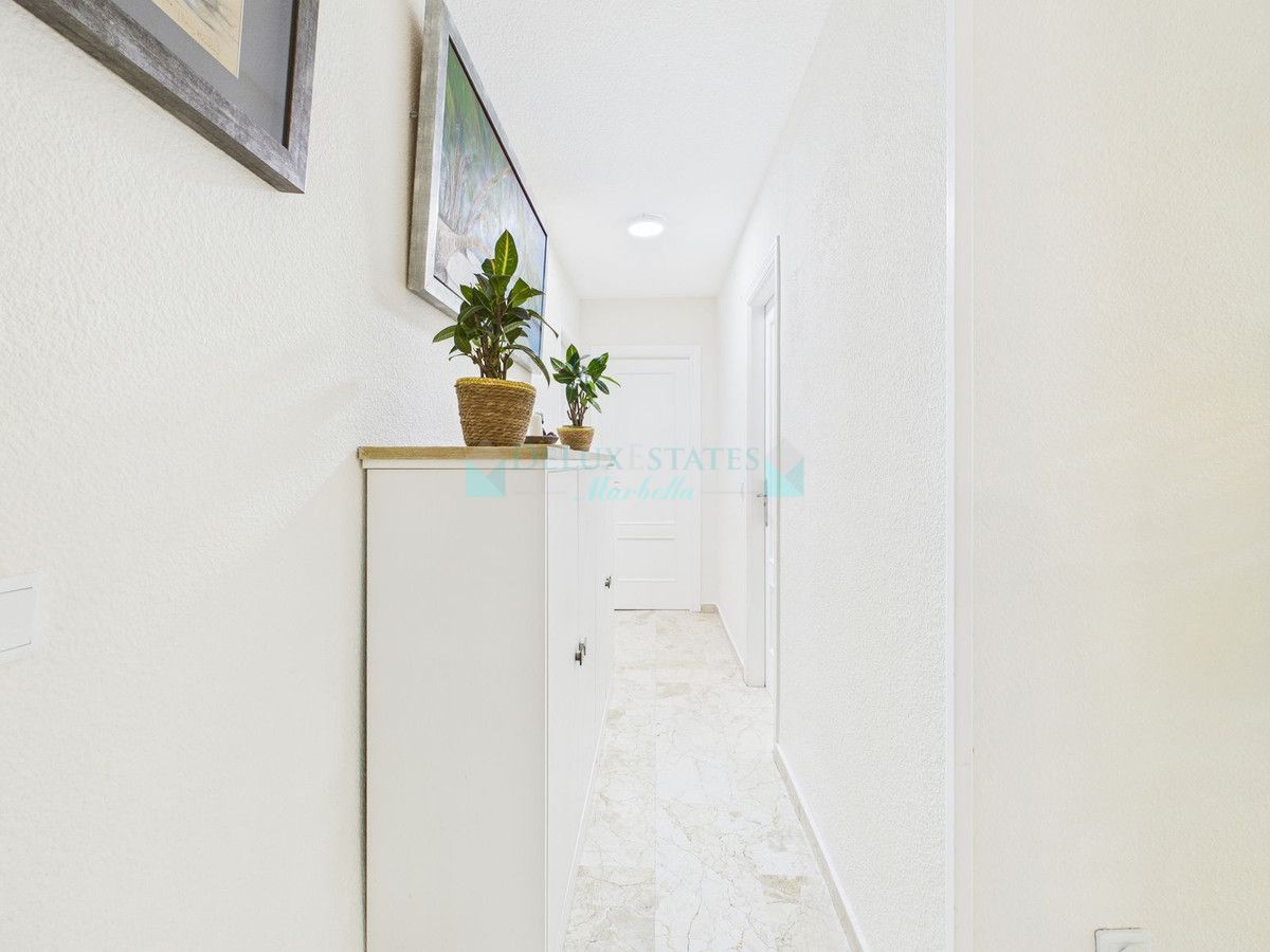 Apartamento en venta en Estepona