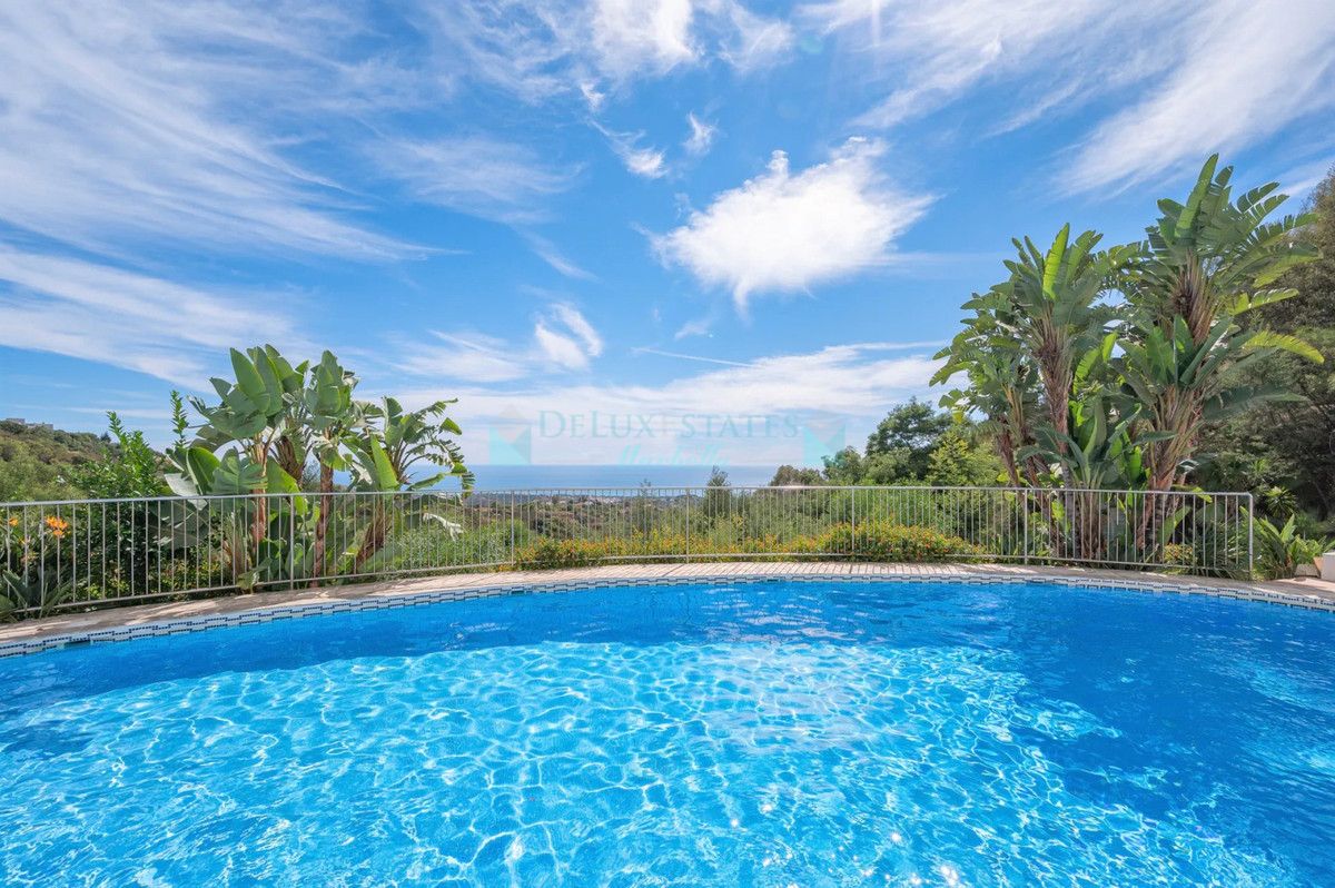 Apartamento en venta en La Mairena, Marbella Este