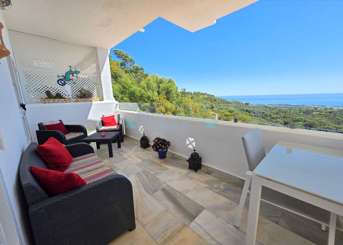 Apartamento en venta en La Mairena, Marbella Este