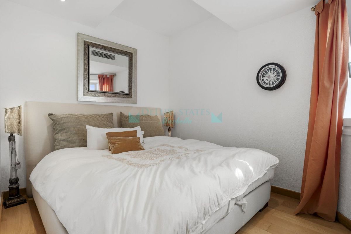 Apartment for sale in Marbella - Puerto Banus