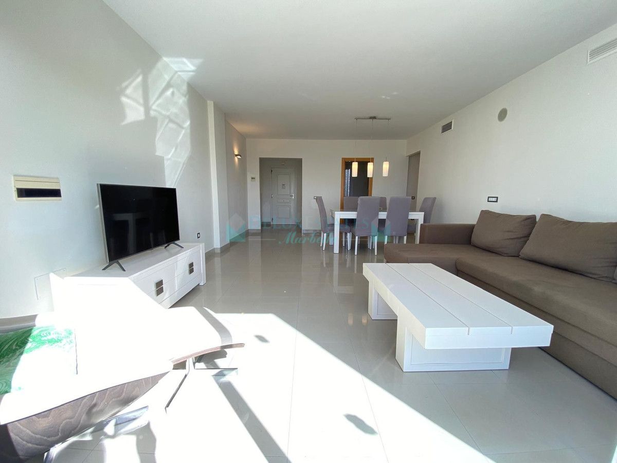 Penthouse for sale in Estepona