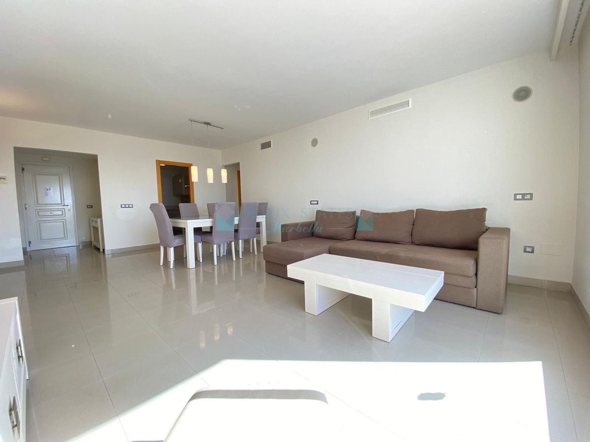 Penthouse for sale in Estepona
