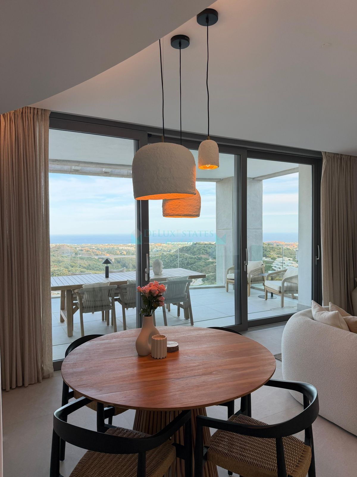 Penthouse for sale in Benahavis