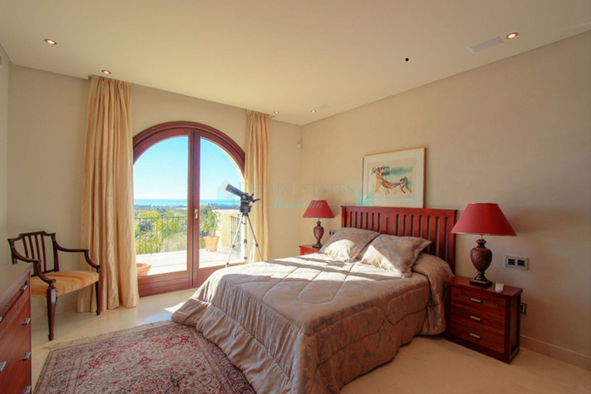 Villa en alquiler en Los Flamingos, Benahavis
