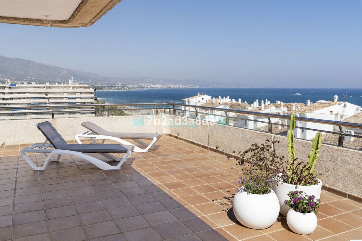 Penthouse for sale in Marbella - Puerto Banus