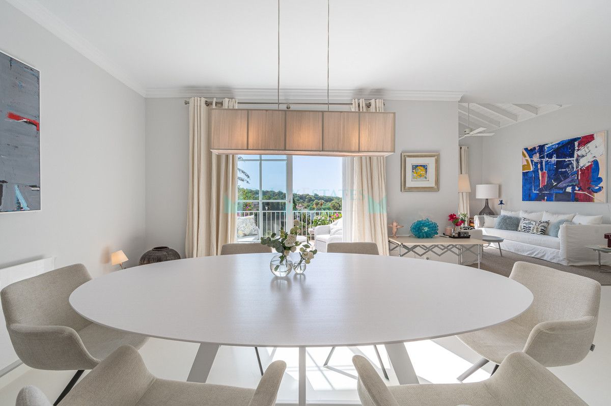 Town House for sale in Marbella Golden Mile