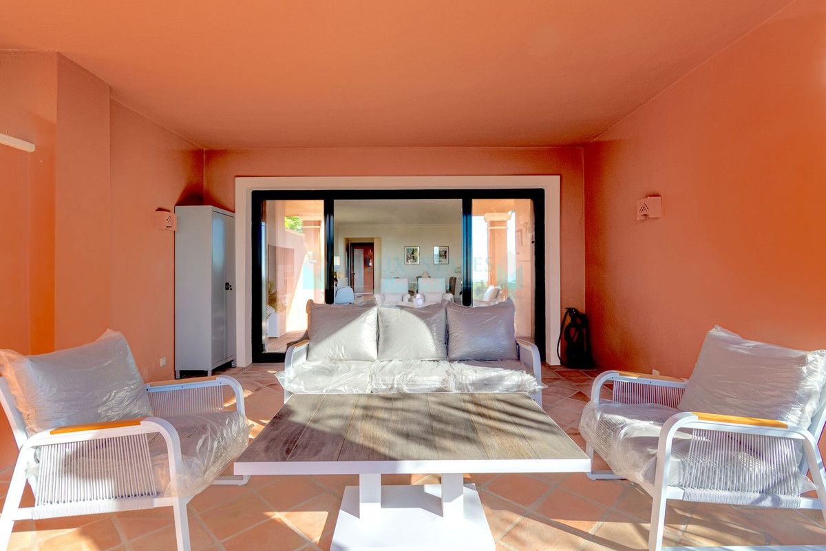Apartment for sale in La Quinta, Benahavis