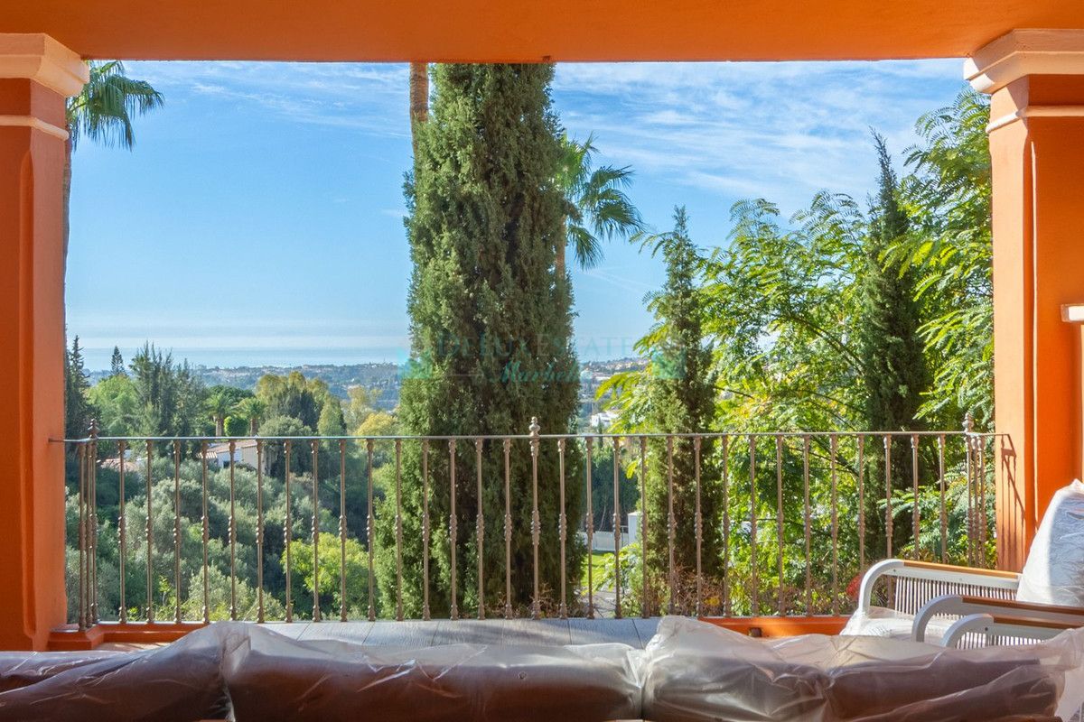 Apartment for sale in La Quinta, Benahavis