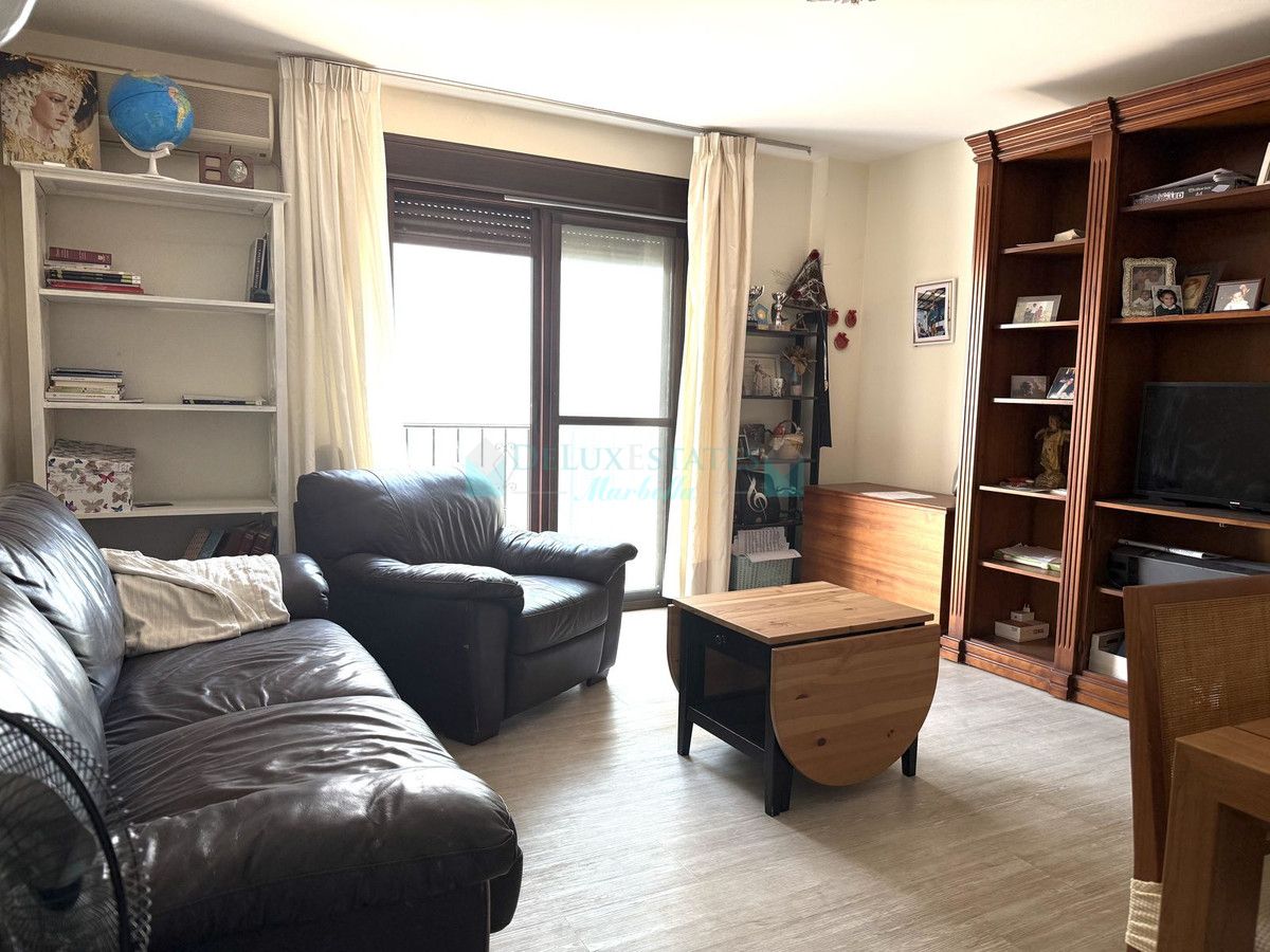 Penthouse for sale in Estepona