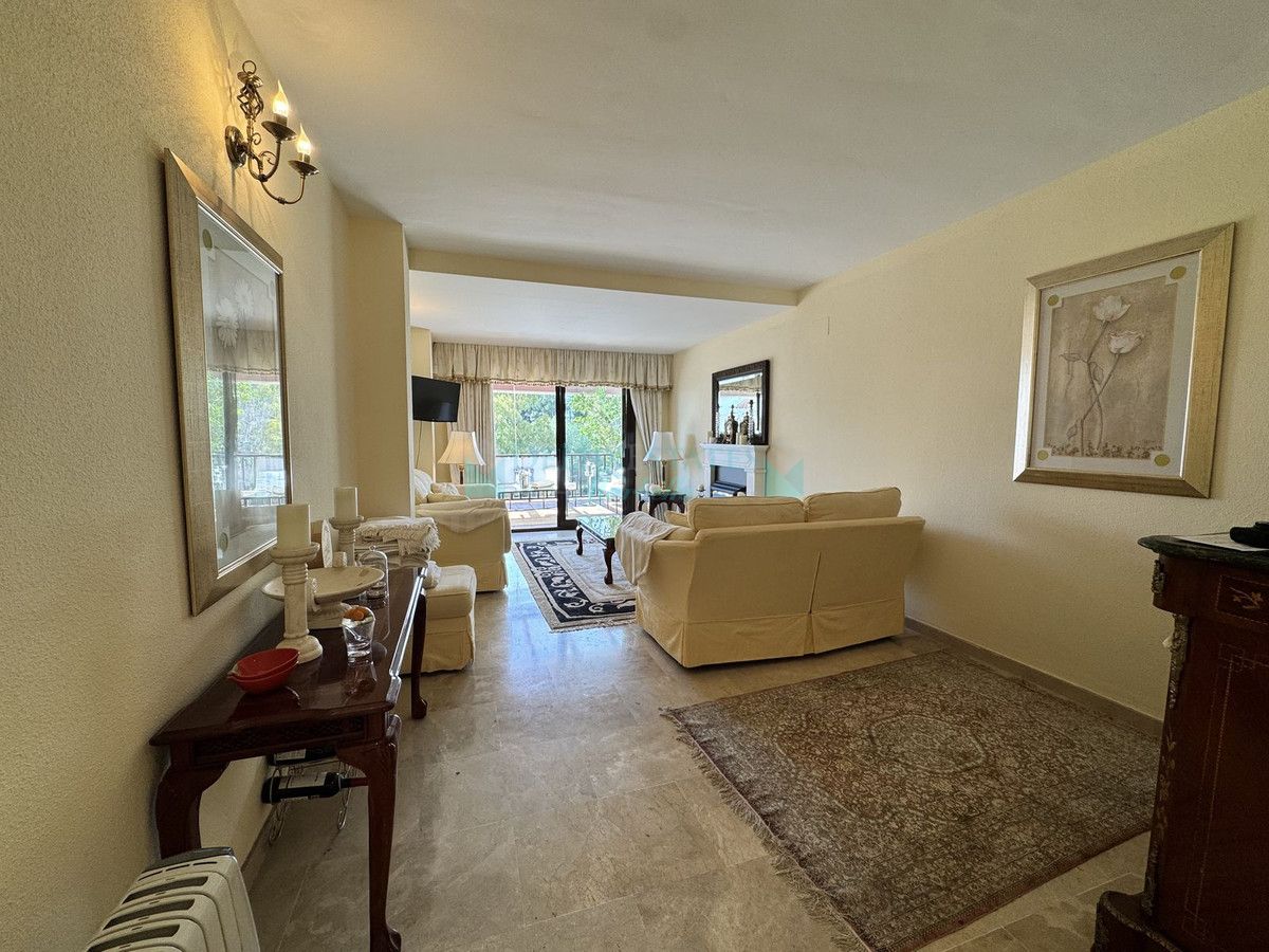 Apartment for sale in Marbella Golden Mile