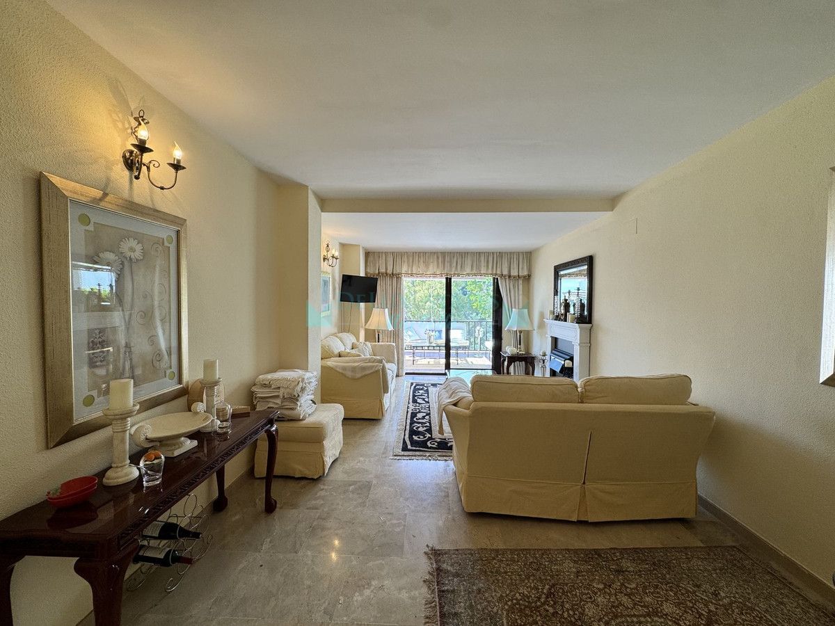 Apartment for sale in Marbella Golden Mile