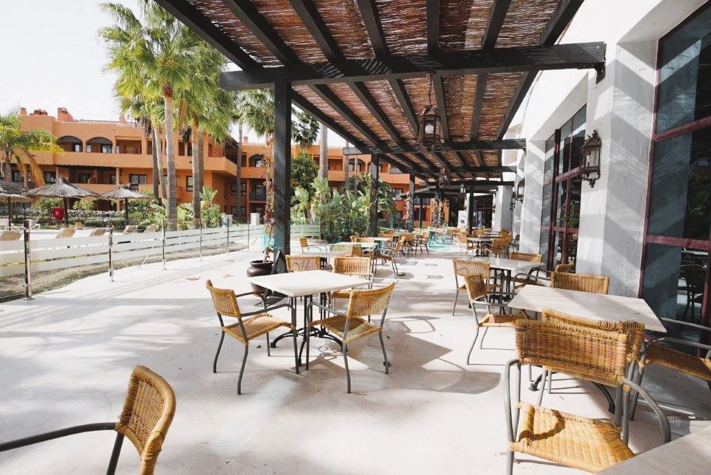 Ground Floor Apartment for sale in Estepona