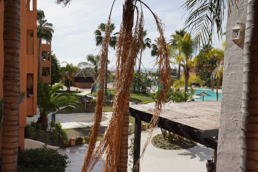 Ground Floor Apartment for sale in Estepona