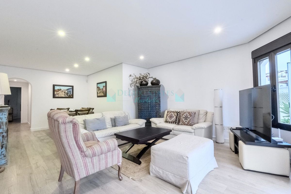 Ground Floor Apartment for rent in Las Chapas, Marbella East