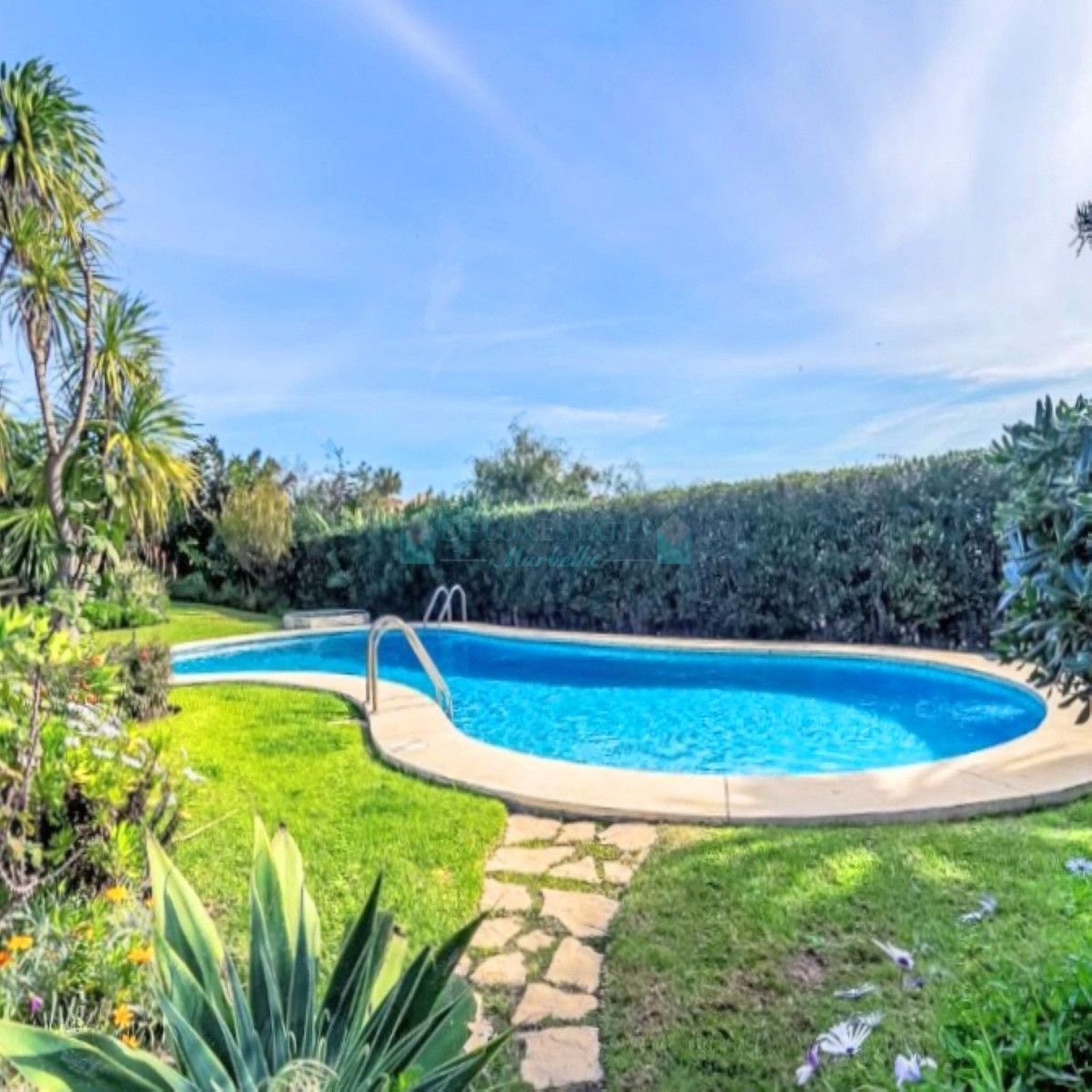 Apartamento en venta en Estepona