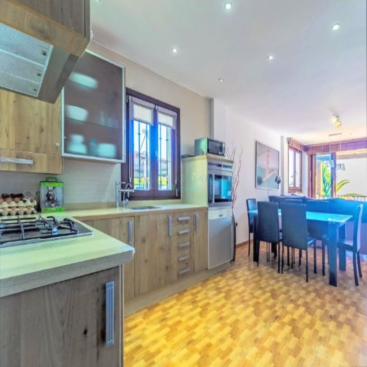 Apartamento en venta en Estepona