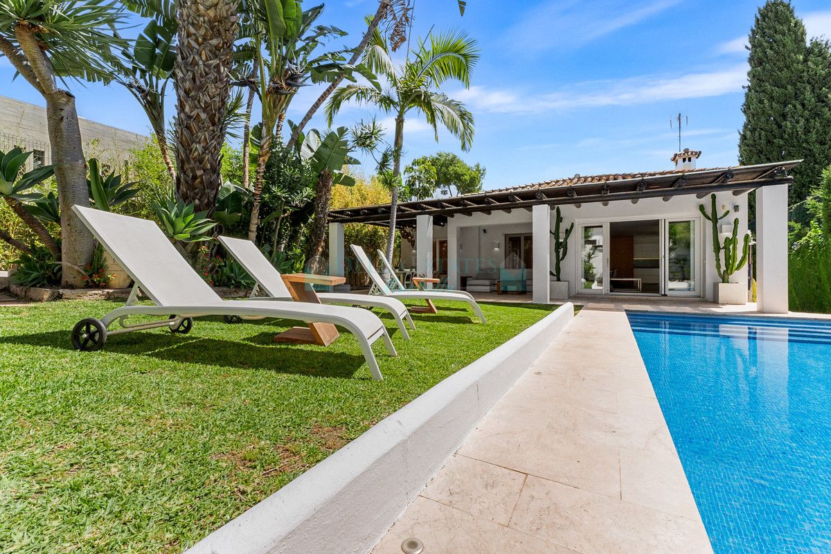 Villa en alquiler en Guadalmina Alta, San Pedro de Alcantara
