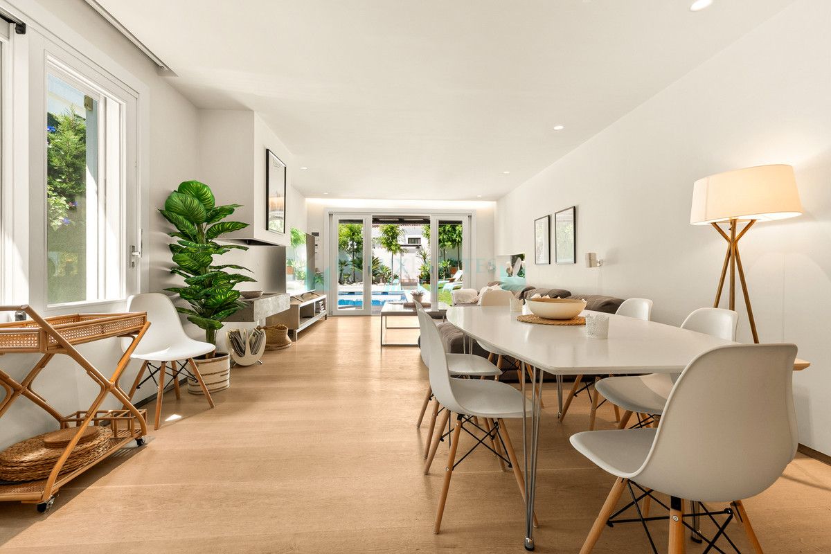 Villa en alquiler en Guadalmina Alta, San Pedro de Alcantara