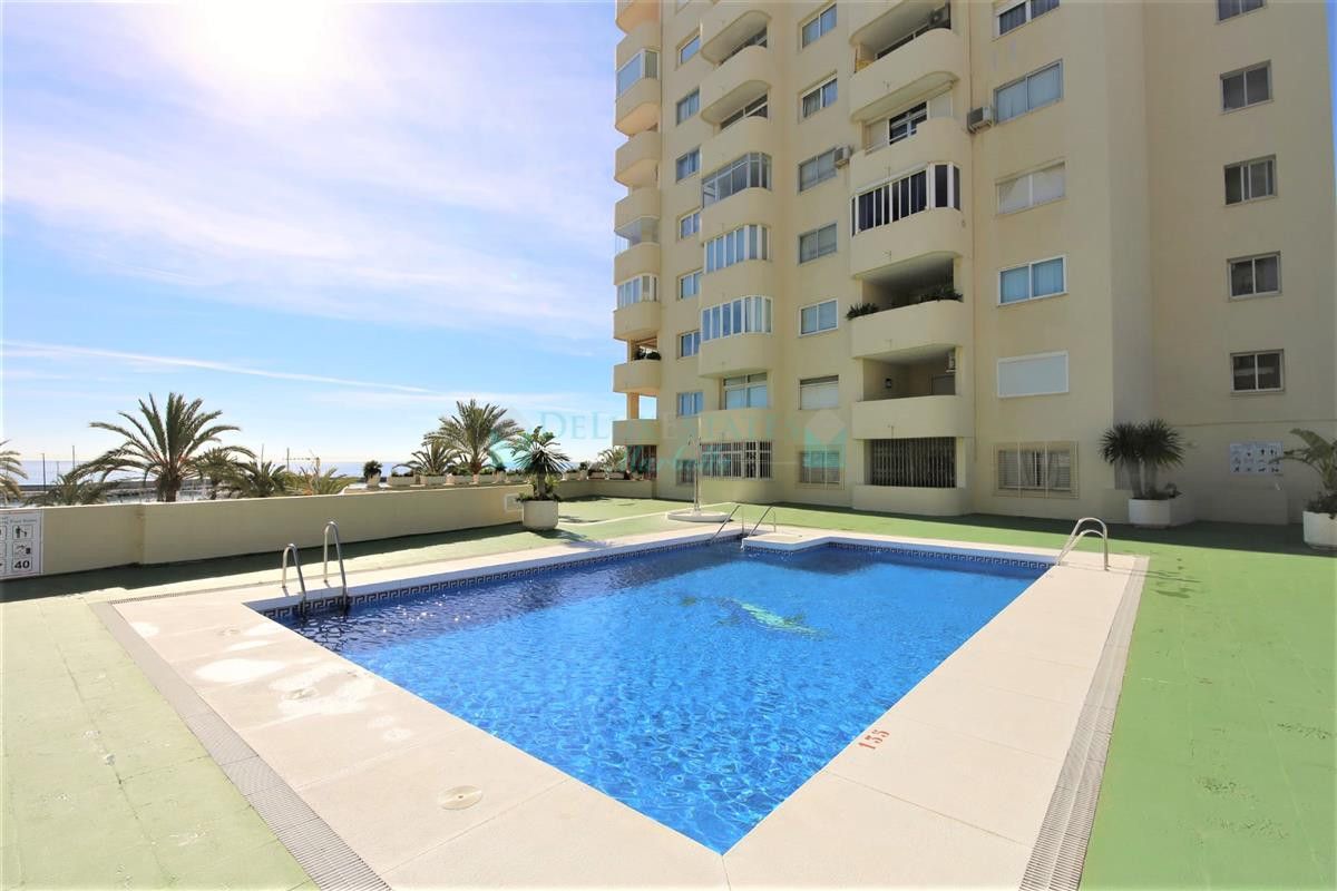Apartamento en alquiler en Estepona