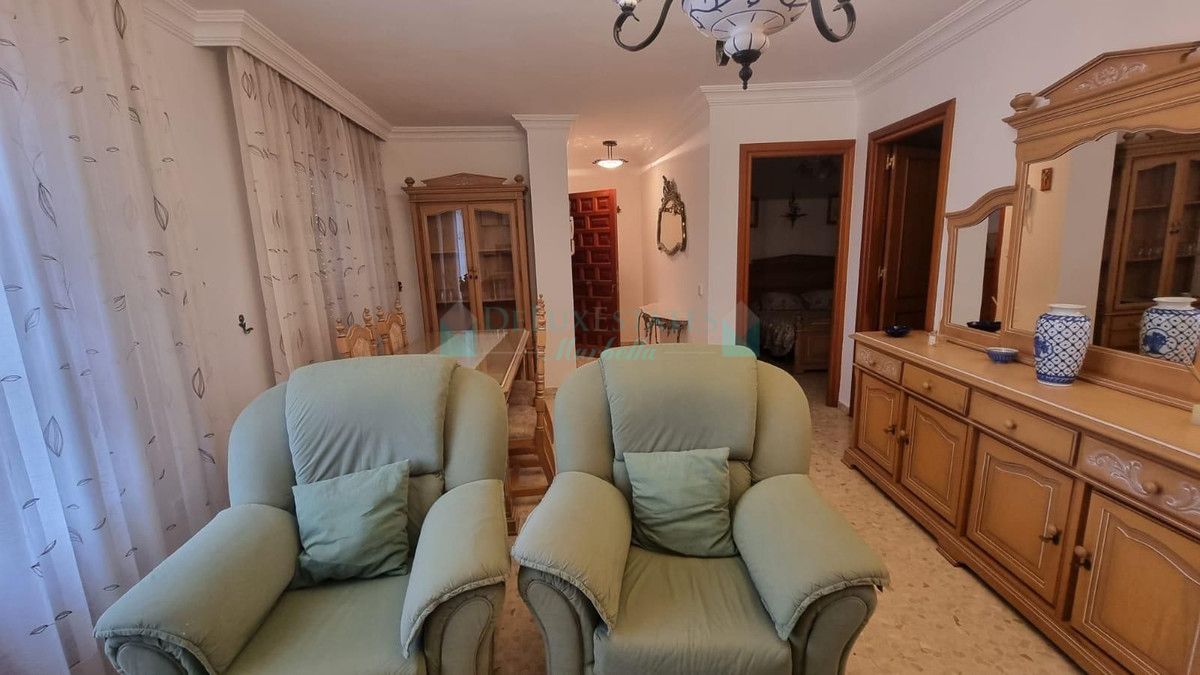 Penthouse for sale in Estepona