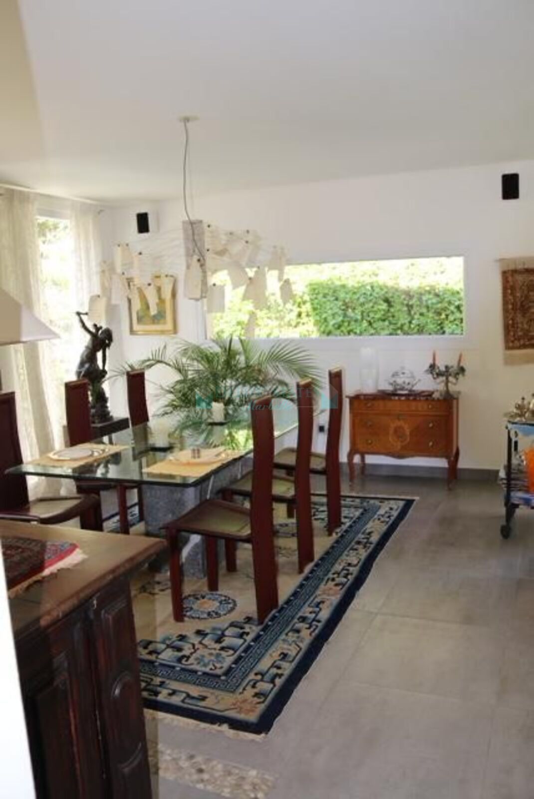 Villa for sale in Los Arqueros, Benahavis