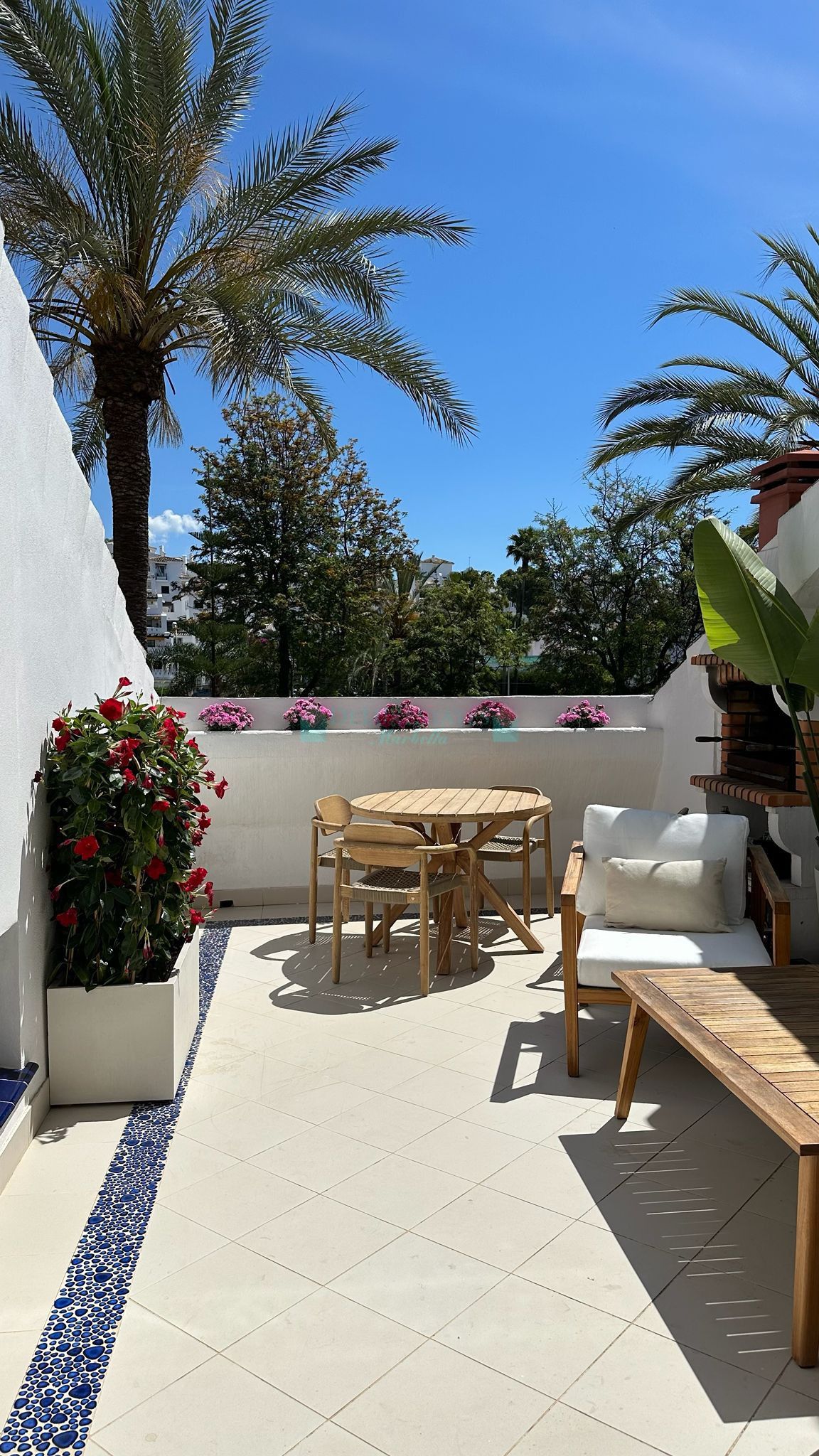 Apartment for rent in Nueva Andalucia