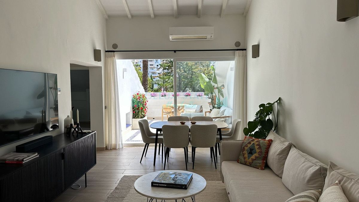 Apartment for rent in Nueva Andalucia