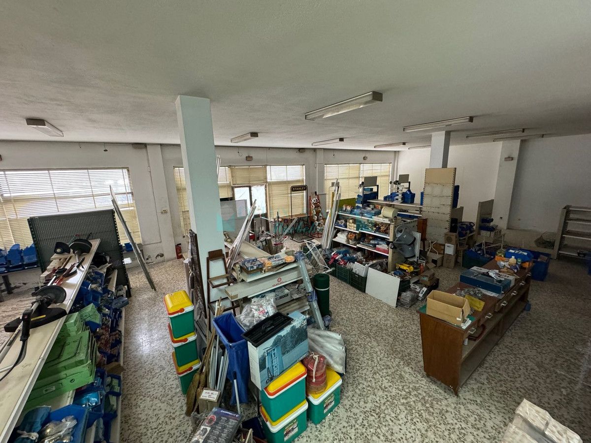 Business for sale in Estepona