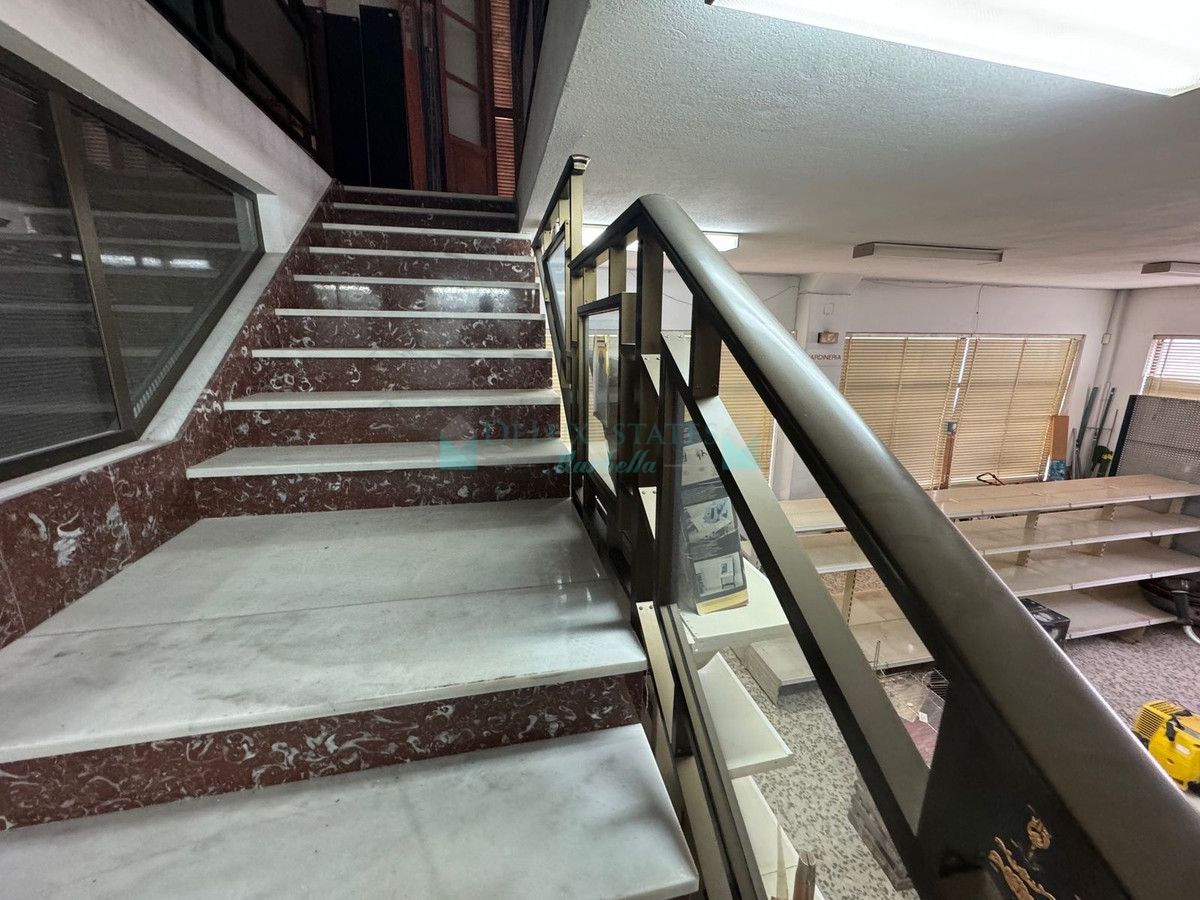 Business for sale in Estepona