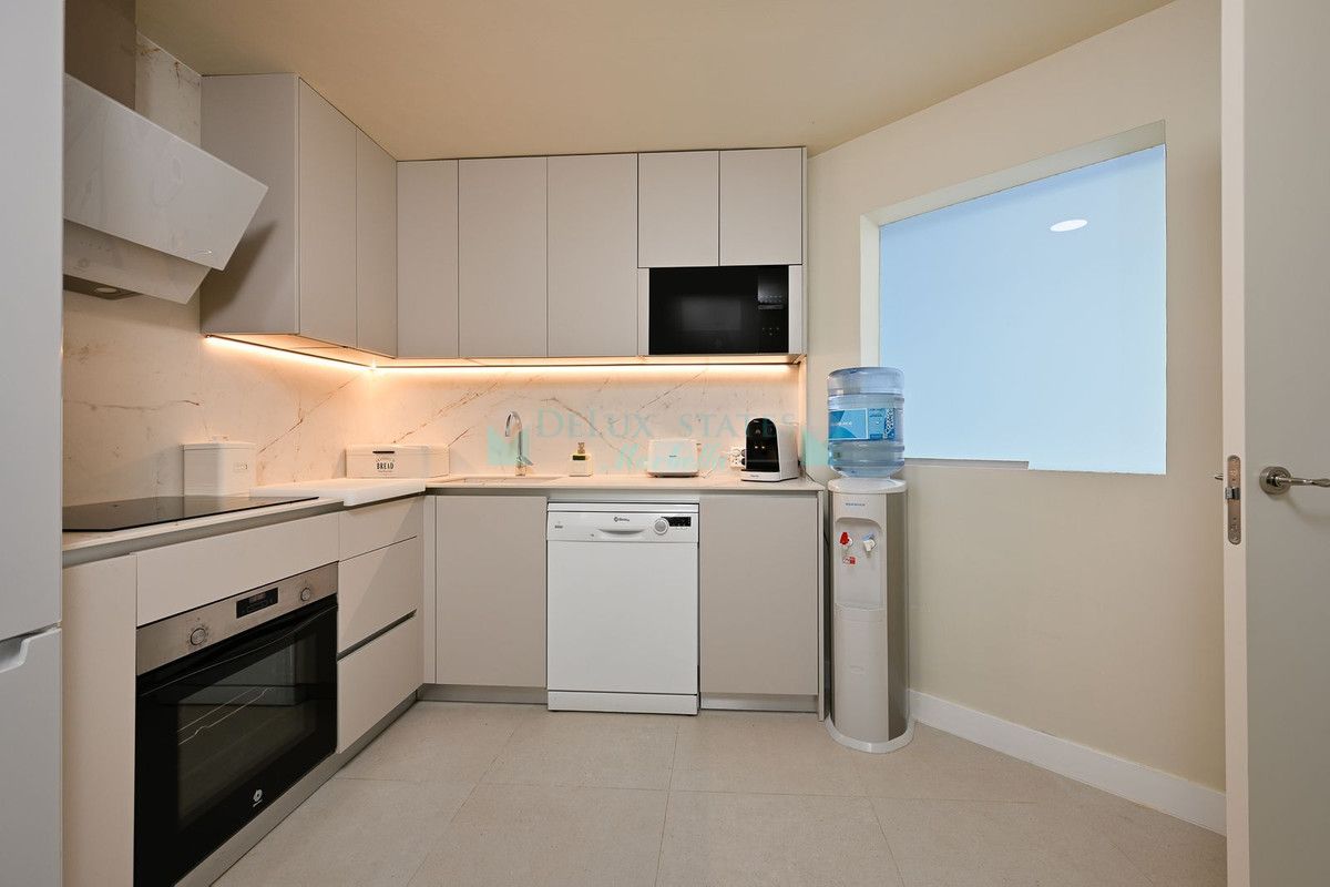 Ground Floor Apartment for sale in Elviria, Marbella East