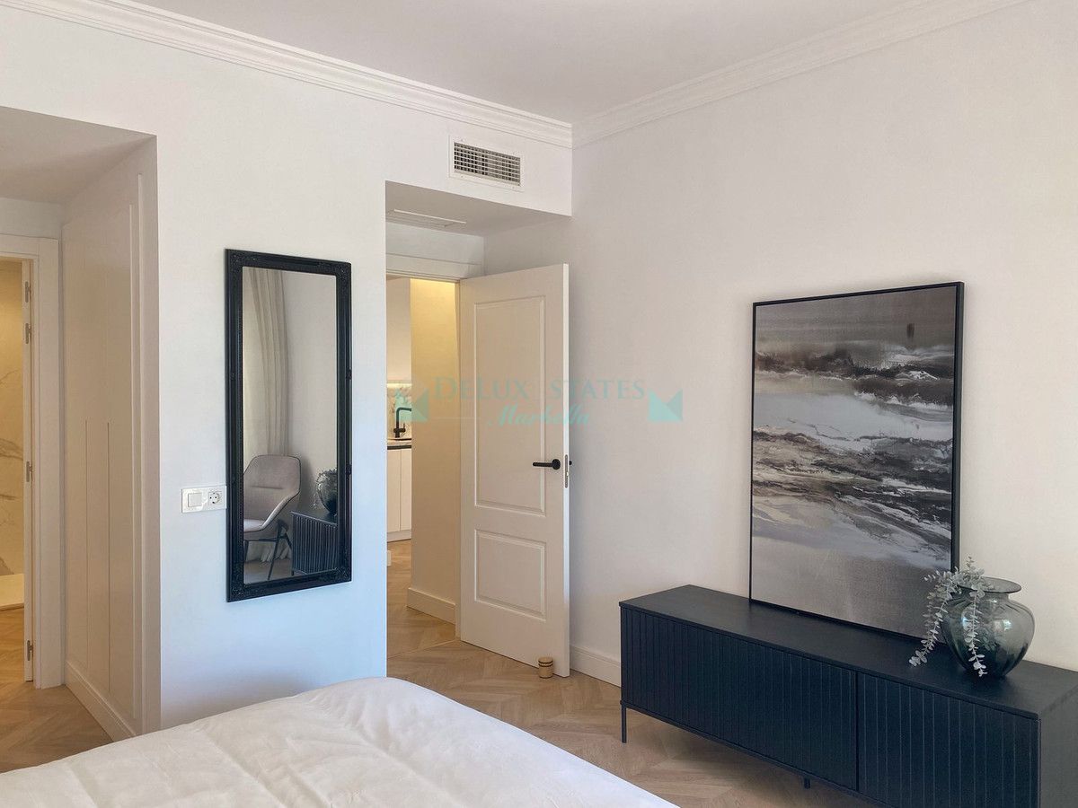 Ground Floor Apartment for sale in New Golden Mile, Estepona