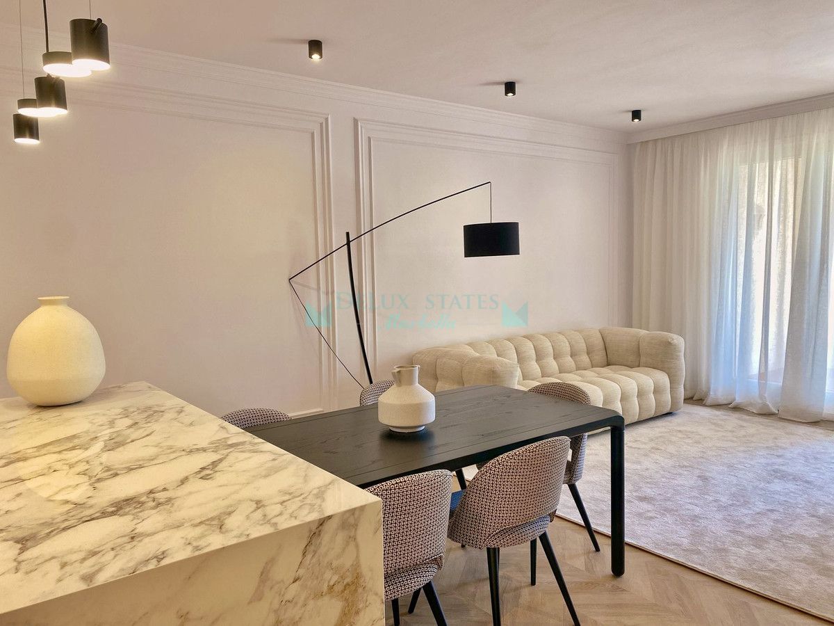 Ground Floor Apartment for sale in New Golden Mile, Estepona