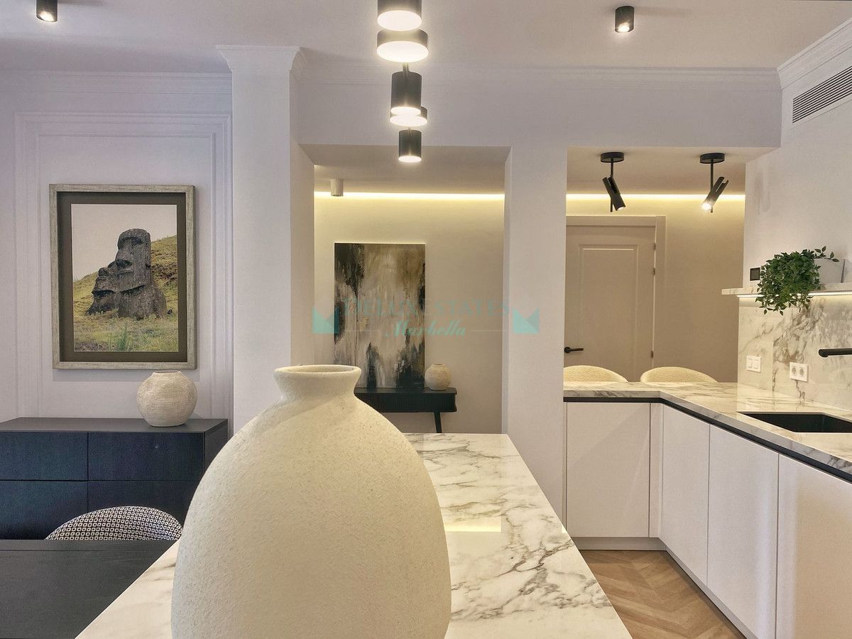 Ground Floor Apartment for sale in New Golden Mile, Estepona