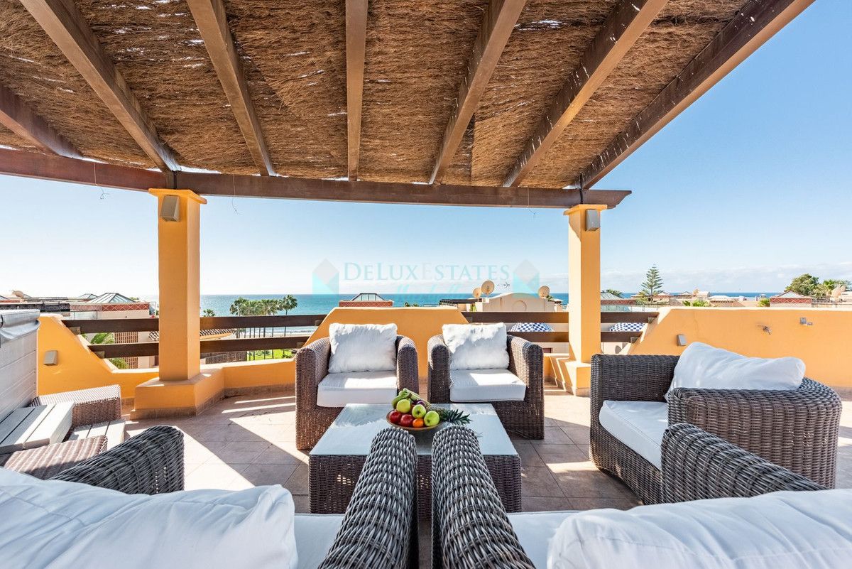 Ático en venta en Costalita, Estepona