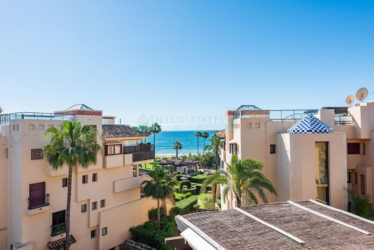 Ático en venta en Costalita, Estepona