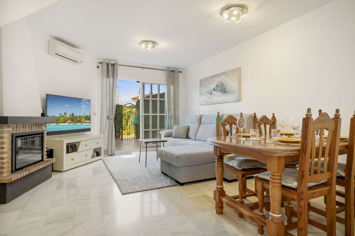 Town House for sale in Bel Air, Estepona