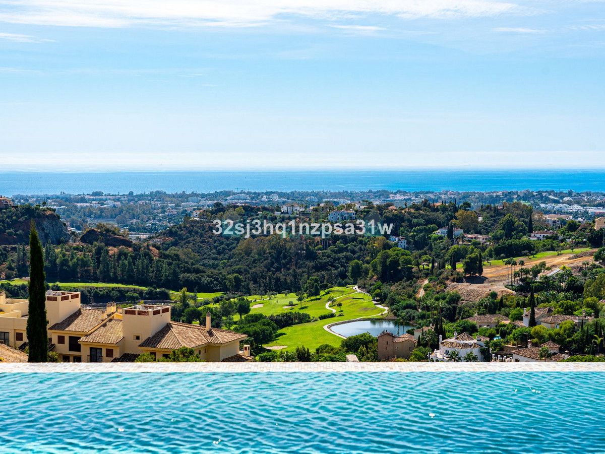 Villa en venta en Benahavis