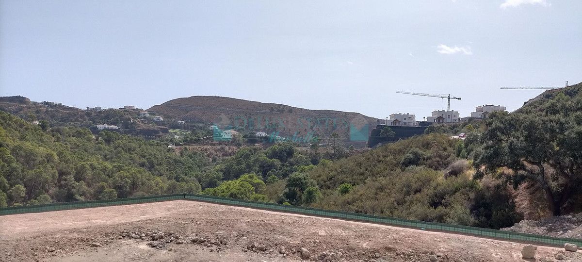 Parcela en venta en Benahavis