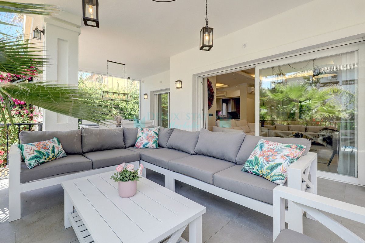 Villa for rent in Cabopino, Marbella East