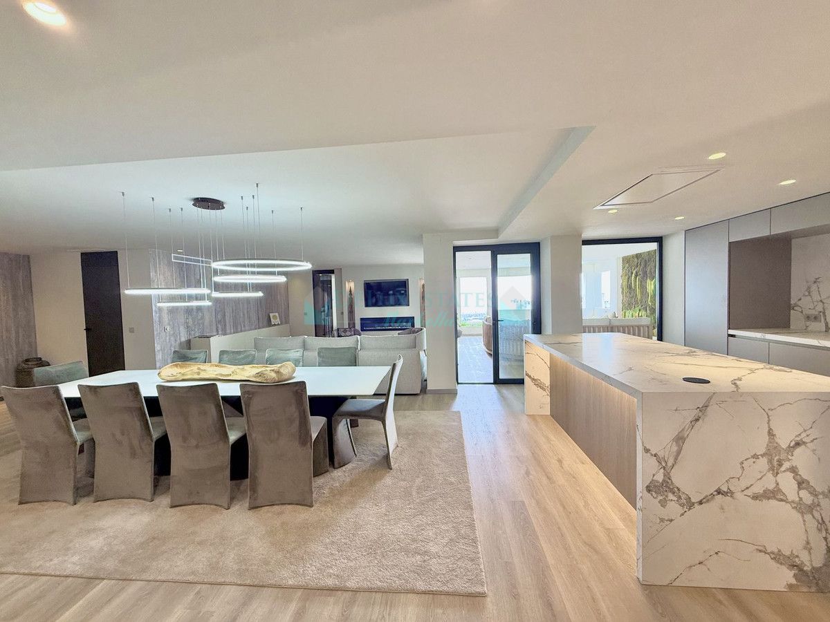 Apartment for sale in Marbella - Puerto Banus