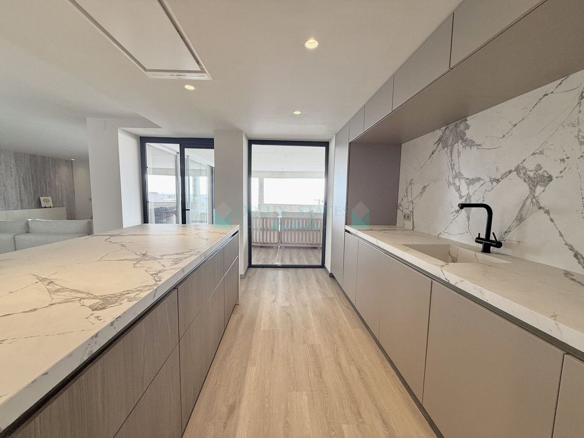 Apartment for sale in Marbella - Puerto Banus