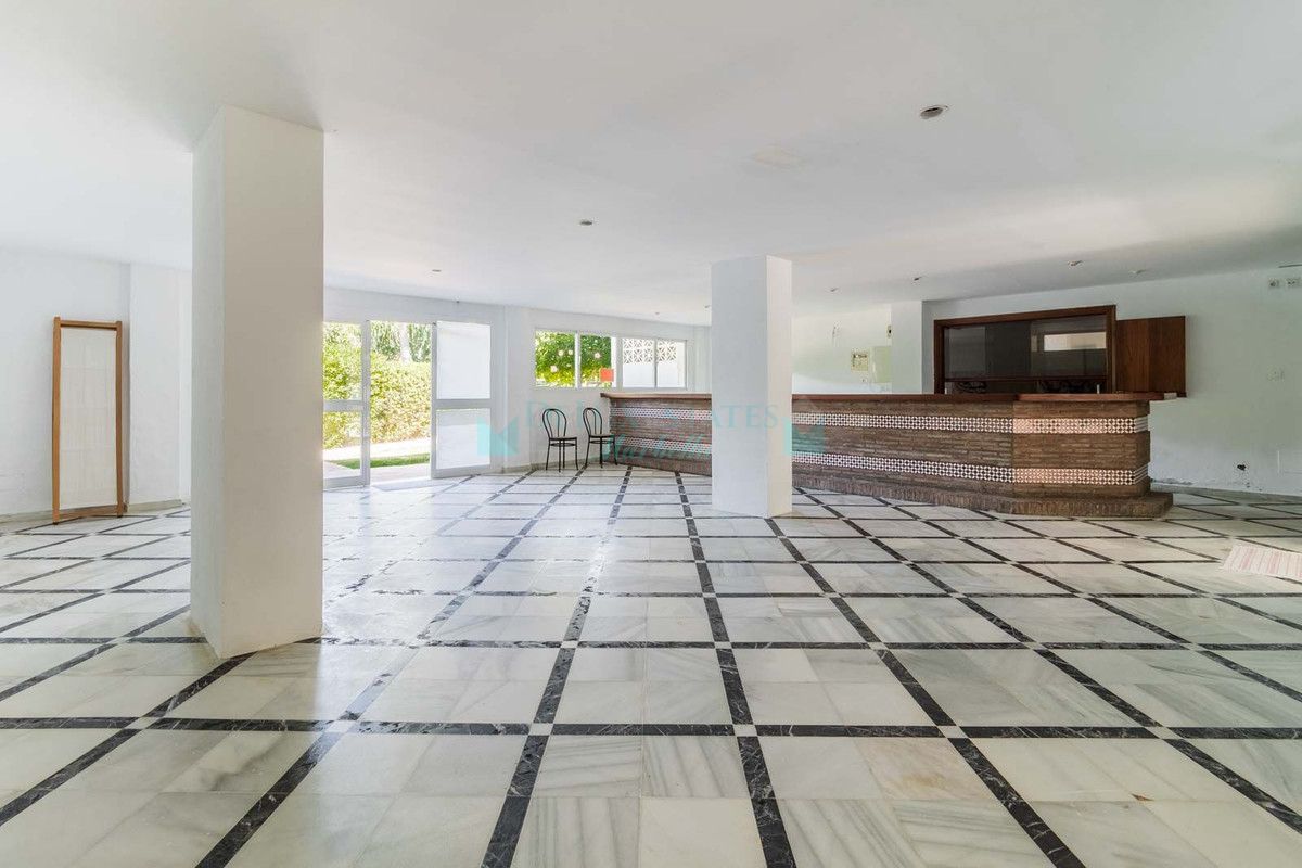 Business for sale in Estepona