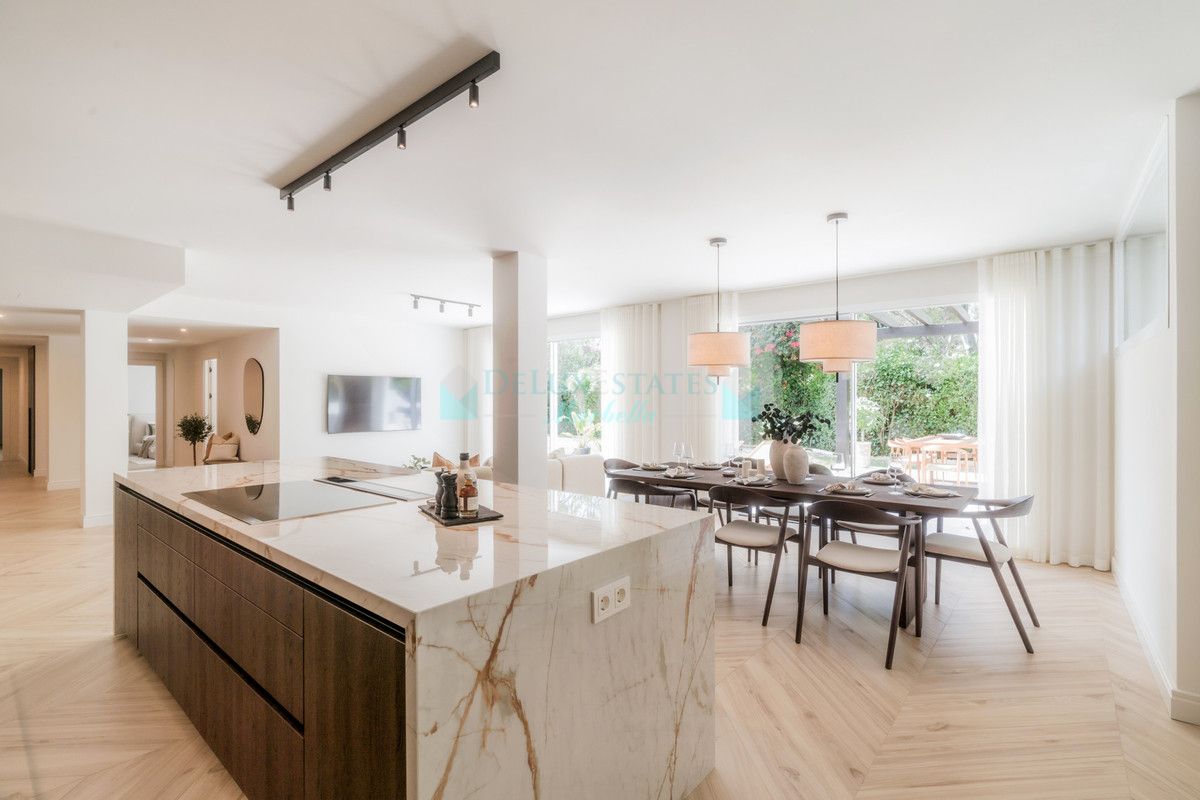 Ground Floor Apartment for sale in Marbella Golden Mile