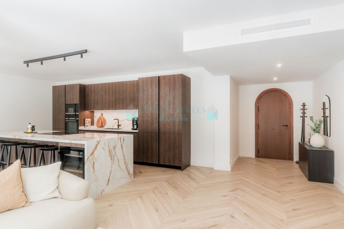 Ground Floor Apartment for sale in Marbella Golden Mile