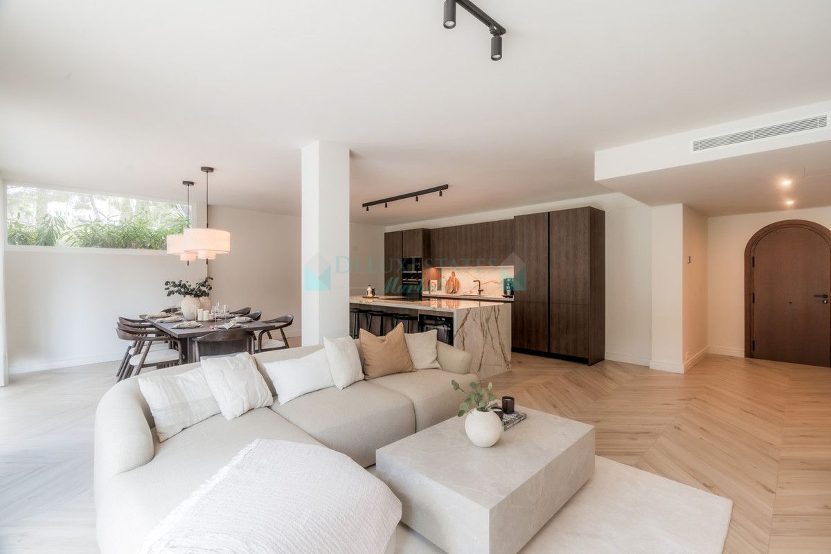 Ground Floor Apartment for sale in Marbella Golden Mile